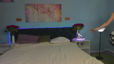 Mary online show from 1, 4, 2026