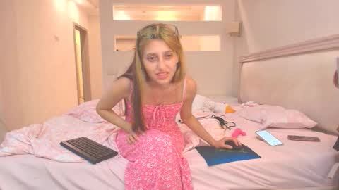marya442004 online show from 1, 10, 2025