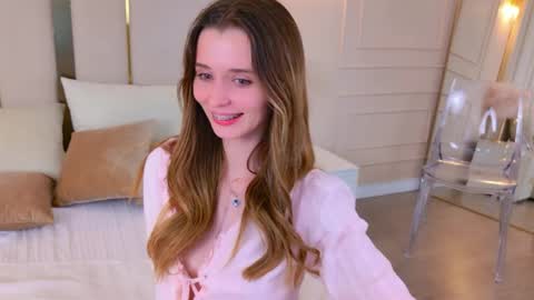 Snapshot of marybeth_snow chatting on 8, 6, 2026 Marybeth online show from 8, 6, 2026