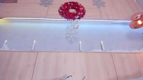   online show from 30, 12, 2024