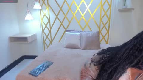   online show from 17, 11, 2025