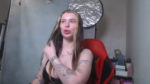 maryh0tlove online show from 25, 7, 2026