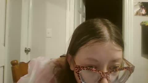 maryjaneflowers online show from 16, 12, 2024