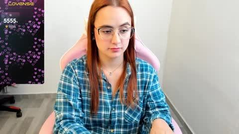 Dulce Maria online show from 5, 1, 2025