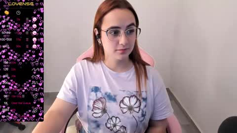 Dulce Maria online show from 6, 3, 2025