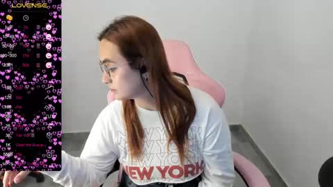 Dulce Maria online show from 6, 3, 2025