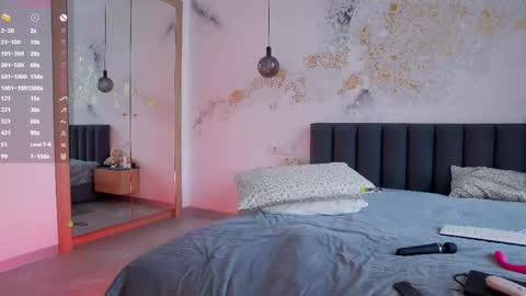 Marina online show from 15, 2, 2025