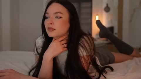 Snapshot of marypsiss chatting on 6, 7, 2026 Marina online show from 6, 7, 2026
