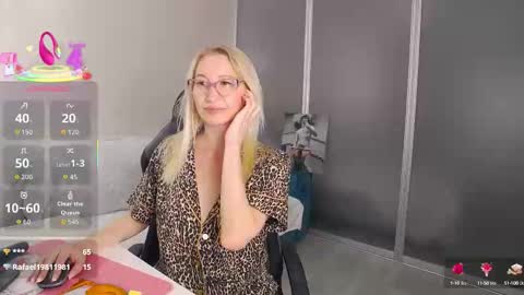 Mary online show from 8, 9, 2025