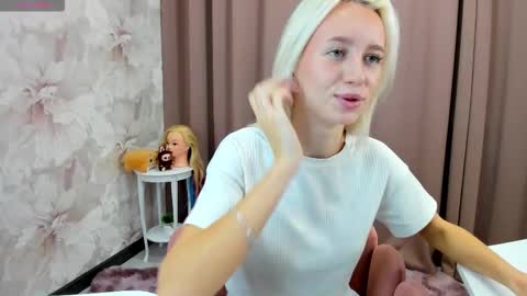 Luucy UTC1 Mon Tue Wed Thu Fri 0500-1130 online show from 15, 10, 2025