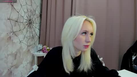 Luucy UTC1 Mon Tue Wed Thu Fri 0500-1130 online show from 5, 11, 2025