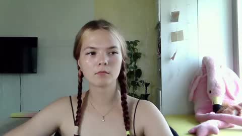 Snapshot of masakodownen chatting on 10, 7, 2026 Nessa online show from 10, 7, 2026