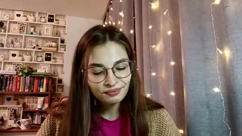 Kelly online show from 9, 3, 2026