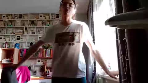 Kelly online show from 23, 3, 2026