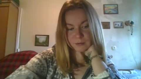 Snapshot of mashal94 chatting on 10, 11, 2025 mashal94 online show from 10, 11, 2025