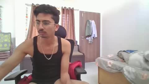 maskboyz2003 online show from 22, 1, 2025