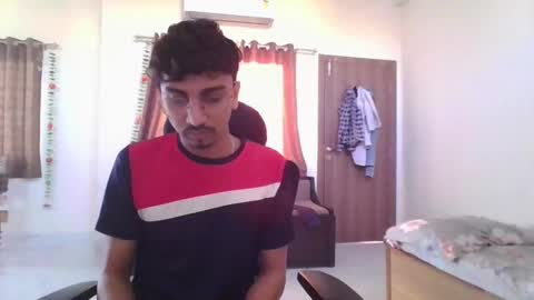 maskboyz2003 online show from 10, 3, 2025