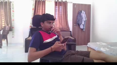 maskboyz2003 online show from 10, 3, 2025