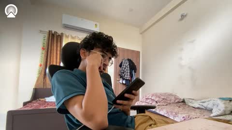 maskboyz2003 online show from 18, 9, 2025