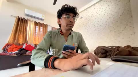 maskboyz2003 online show from 24, 11, 2025