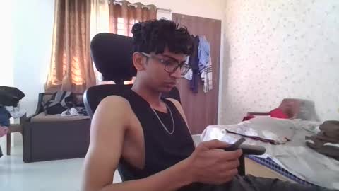 Mask Boy online show from 18, 1, 2026