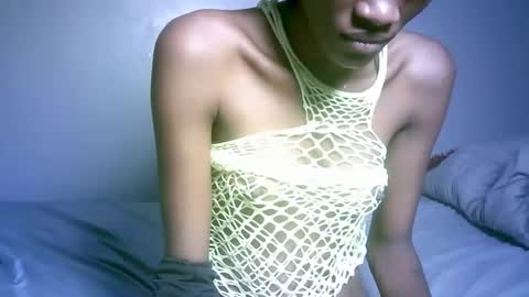 maskgang001 online show from 10, 3, 2026