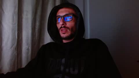 maskguy23 online show from 26, 9, 2025