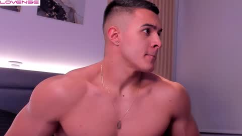 Mason Bennet online show from 29, 10, 2025