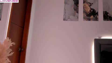 Mason Bennet online show from 14, 12, 2025