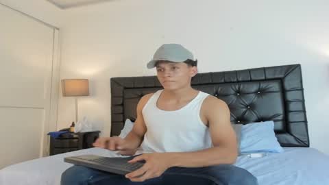 Snapshot of massimo_fontana chatting on 3, 8, 2026 Massimo Fontana online show from 3, 8, 2026