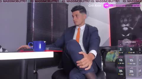 I am Massimo online show from 3, 10, 2025