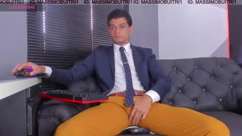 I am Massimo online show from 14, 5, 2026