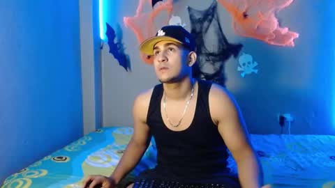 Snapshot of massimo_vidal chatting on 25, 10, 2025 massimo_vidal online show from 25, 10, 2025