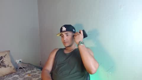 Snapshot of massimo_vidal chatting on 9, 11, 2025 massimo_vidal online show from 9, 11, 2025