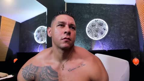 massimowalton2 online show from 2, 12, 2024