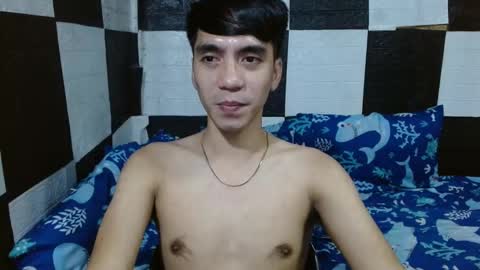 Snapshot of massive_boner02 chatting on 10, 11, 2025 massive_boner02 online show from 10, 11, 2025