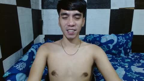 Snapshot of massive_boner02 chatting on 11, 11, 2025 massive_boner02 online show from 11, 11, 2025