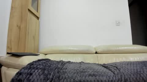 Snapshot of master4pigbitchslv chatting on 21, 12, 2025 Domi online show from 21, 12, 2025