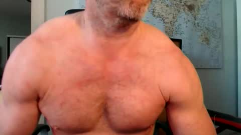 Snapshot of master8daddy69 chatting on 20, 5, 2026 master8daddy69 online show from 20, 5, 2026