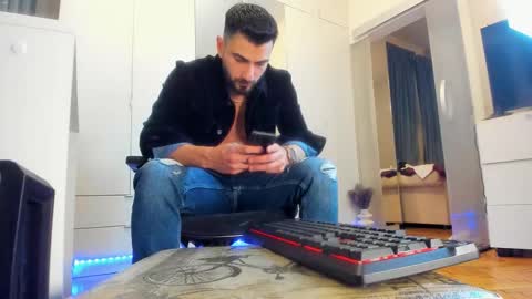 Matthew online show from 28, 10, 2025