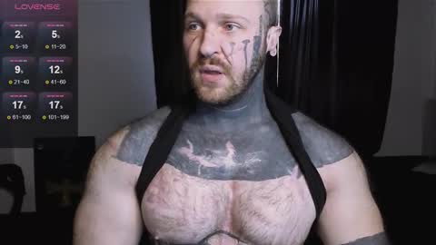 Snapshot of master_oil chatting on 9, 10, 2025 Huge Alex online show from 9, 10, 2025