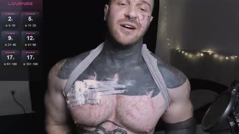 Snapshot of master_oil chatting on 1, 12, 2025 Huge Alex online show from 1, 12, 2025