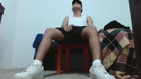 Snapshot of master_pig_ chatting on 23, 4, 2026 MASTER ALPHA online show from 23, 4, 2026