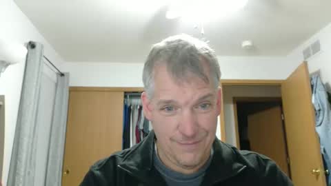 Snapshot of master_thorn chatting on 15, 11, 2025 Master Thorn online show from 15, 11, 2025