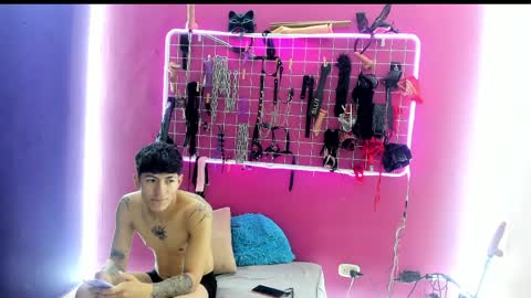 Snapshot of masteraxelandmelany chatting on 10, 4, 2026 Axel And Melany online show from 10, 4, 2026