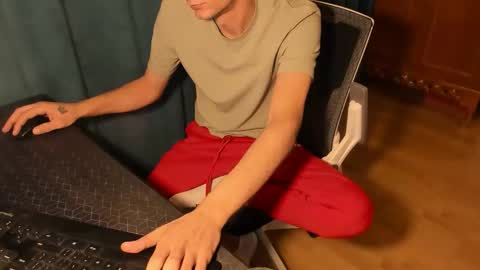Snapshot of mastermiko chatting on 16, 2, 2026 Silly Rabbit online show from 16, 2, 2026