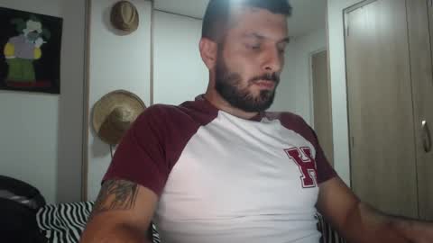 Snapshot of masterofinfatuation chatting on 29, 12, 2024 online show from 29, 12, 2024