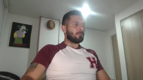 Snapshot of masterofinfatuation chatting on 29, 12, 2024 online show from 29, 12, 2024