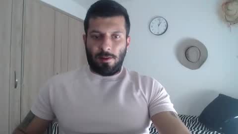 Snapshot of masterofinfatuation chatting on 19, 1, 2025 online show from 19, 1, 2025
