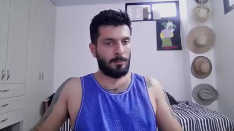 Snapshot of masterofinfatuation chatting on 1, 3, 2025 online show from 1, 3, 2025